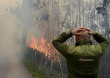 Cambio de clima aviva las llamas en Cantabria