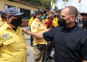 Anuncian reducción de incendios forestales