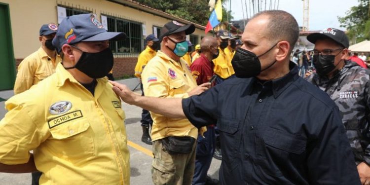 Anuncian reducción de incendios forestales