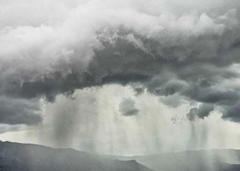 China provoca lluvias artificiales para enfrentar la ola de calor