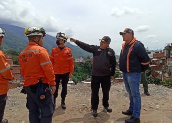 Viceministro Pérez Ampueda supervisó puntos vulnerables en la Gran Caracas