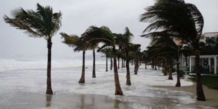 Huracán Ian se acerca a Florida en categoría 5