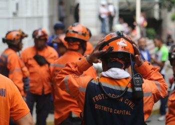 SNGR se mantiene activo en labores de búsqueda y rescate en Las Tejerías