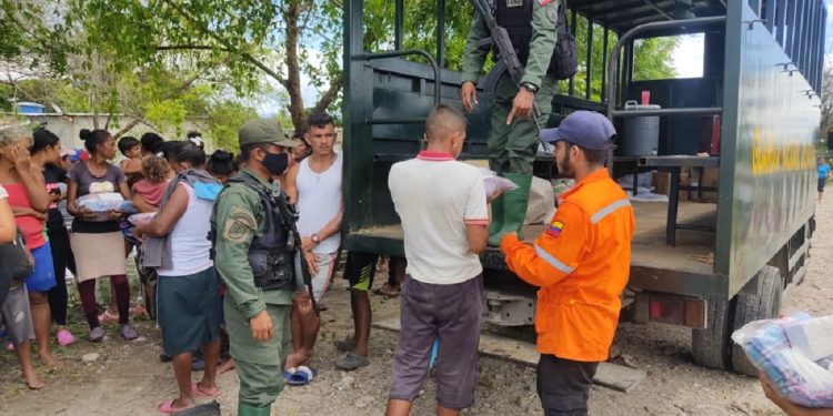 SNGR instaló carpas de triaje en la parroquia Urribarrí del estado Zulia