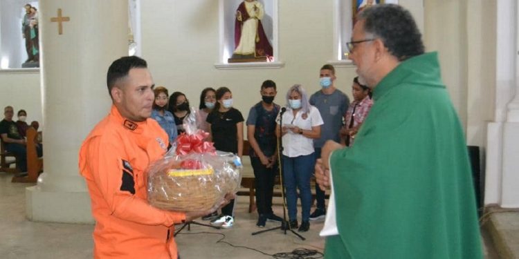 Protección Civil Mariño celebró 21 años de la institución con misa de acción de gracias