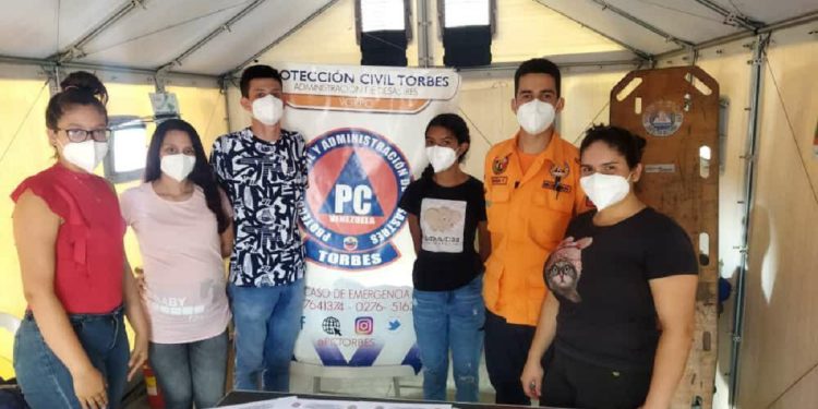 PC Táchira y Falcón capacitan a estudiantes y comunidades en primeros auxilios
