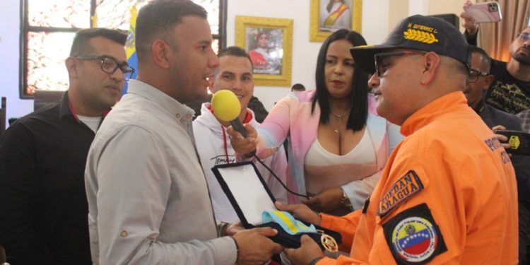 Autoridades de Mariño otorgaron reconocimientos a funcionarios de PC