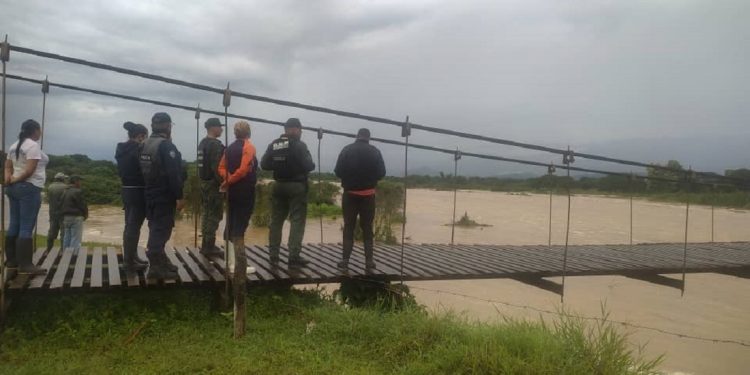 Inspeccion de Quebrada