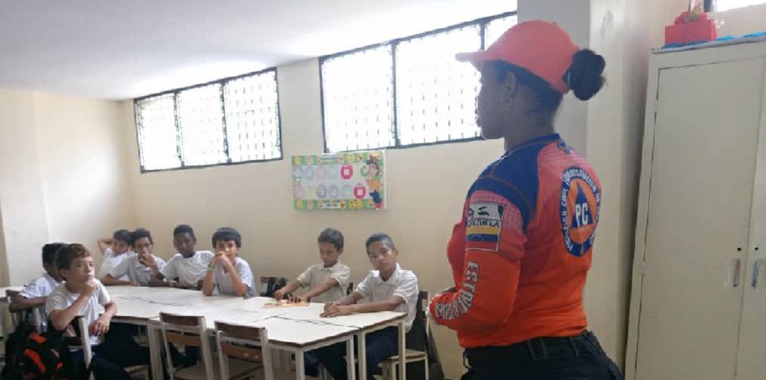 Prevención en escuelas de Vargas