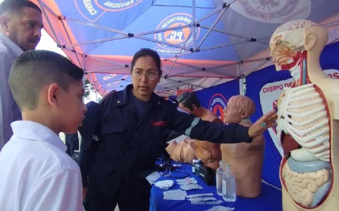 stand de prehospitalaria en la jornada integral