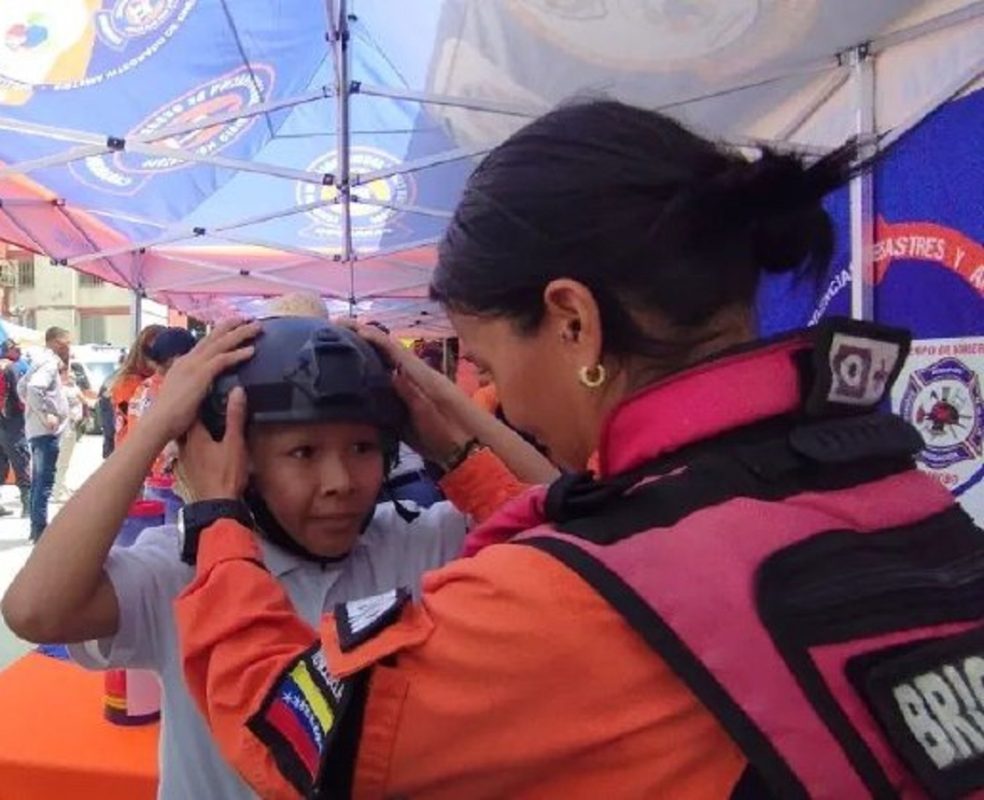jornada integral stand de búsqueda y salvamento