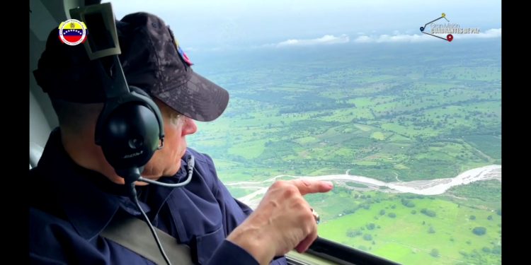 Inspección de labores en el sur del lago