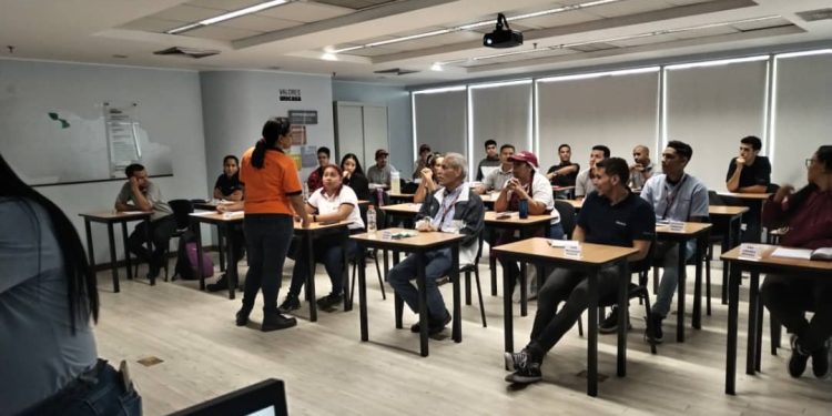 capacitación de comunidades