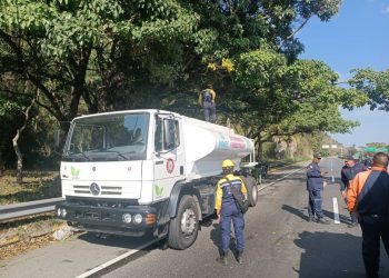 Sistema Nacional de Gestión de riesgo combate incendio forestal en Maripérez