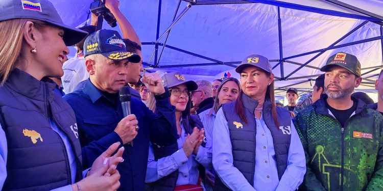 Tribunales Móviles y órganos de seguridad ciudadana trabajan para brindar bienestar al pueblo venezolano 