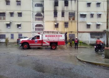 SNGR atendió incendio de apartamento en Guarenas