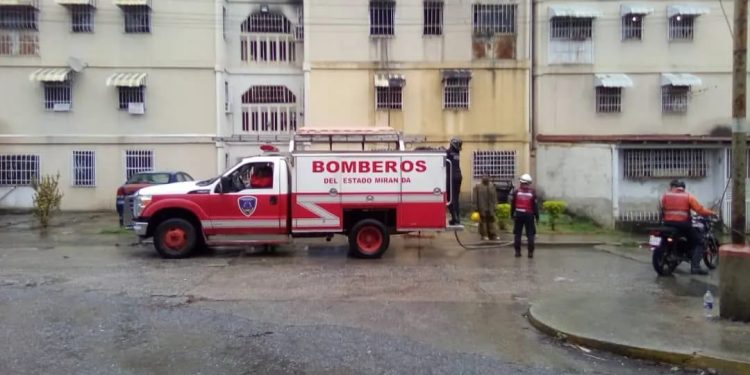 SNGR atendió incendio de apartamento en Guarenas