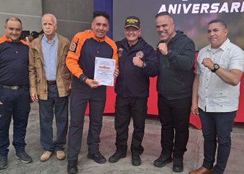 Conmemoración del 45° Aniversario de Protección Civil en Caracas: Un acto de unidad y compromiso hacia la prevención y seguridad