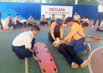 Estudiantes de Anzoátegui fortalecen sus habilidades en primeros auxilios gracias a la DNPCAD
