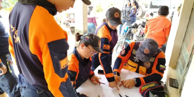 Operativo de inspección tras deslizamiento de tierra en comunidad de Lara: SNGR en acción