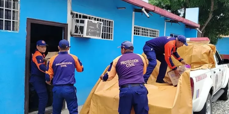 SNGR entrega donaciones a Estado Barinas en gesto de solidaridad y apoyo interinstitucional