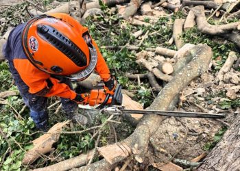 SNGR activó despliegue de labores de mitigación de riesgo en Carretera vieja Caracas- La Guaira