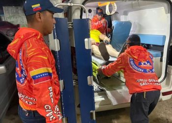 SNGR atendió a ciudadano tras caer de un árbol en el estado Táchira