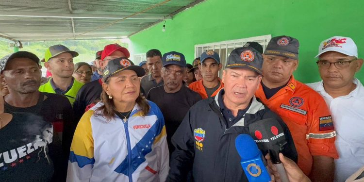 Viceministro Otti Paituvi supervisó atención a comunidades en Delta Amacuro