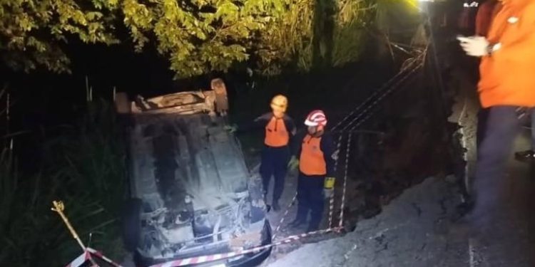 PC Táchira mitigó riesgos tras volcamiento de un vehículo