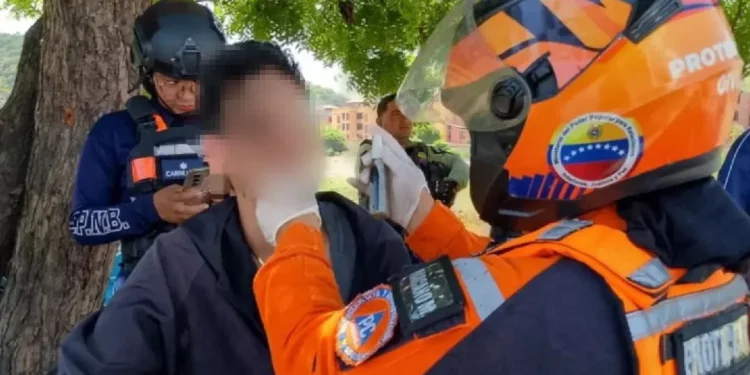 DNPCAD atendió colisión vehicular en Anzoátegui