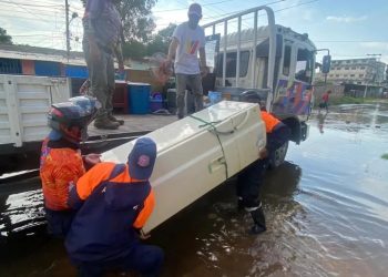 Protección Civil atiende a las comunidades afectadas por la crecida del río Orinoco