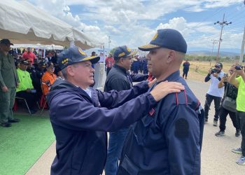 SNGR celebró acto de Ascensos del Cuerpo de Bomberos del estado Falcón
