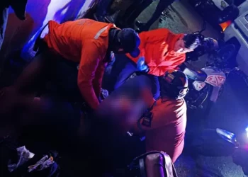 La Fuerza Naranja atiende colisión en Táchira