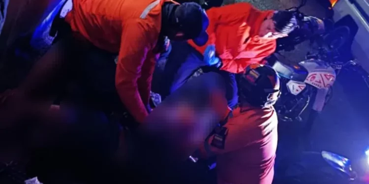 La Fuerza Naranja atiende colisión en Táchira