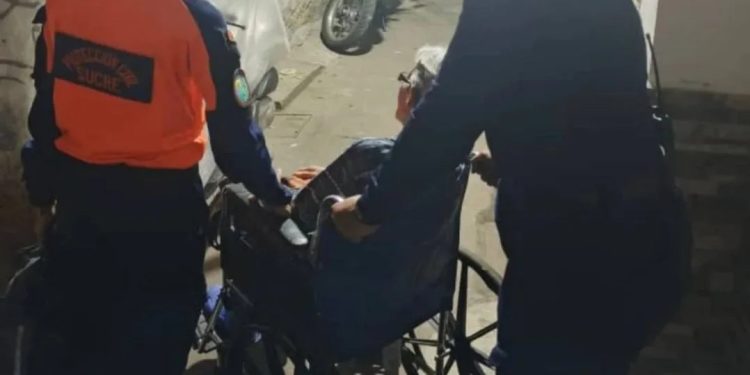 Protección Civil del municipio Sucre atendió a una adulta mayor en el estado Miranda