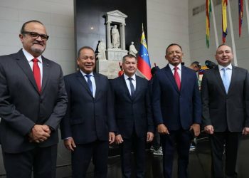 Viceministro Oti asistió al acto de Conmemoración de los 533 años del «Día de la Resistencia Indígena”