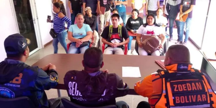 Protección Civil realizó reunión de seguridad en el estado Bolívar