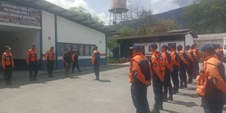 Viceministro Oti Paituvi supervisa instalaciones de Protección Civil Yaracuy