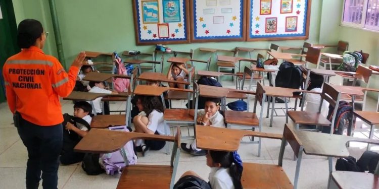 REDAN Marítima e Insular realizó jornada de formación en la Unidad Educativa San Nicolás de Porlamar