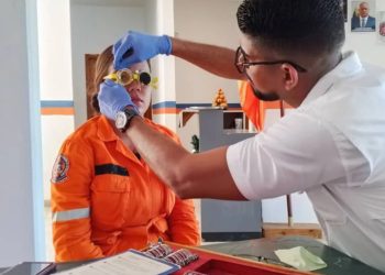 Protección Civil del estado Nueva Esparta realizó jornada de atención visual a su personal
