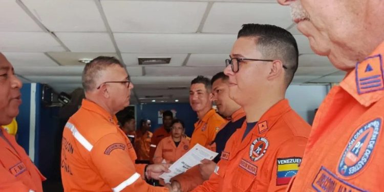 DNPCAD realizó Acto de Ascensos y Entregas de Reconocimientos a los funcionarios de la Región Marítima e Insular