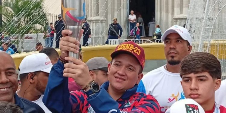 Protección Civil Trujillo realizó Guardia de Prevención en el recorrido de la Antorcha del Fuego Patrio