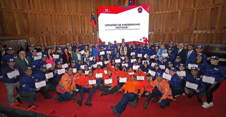 DNPCAD realizó entrega de certificados del curso de Atención de Emergencias Tácticas a los funcionarios del TSJ