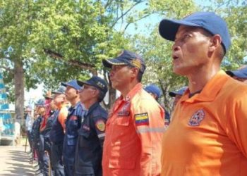 Protección Civil honró la memoria y el legado del Libertador Simón Bolívar en el estado Nueva Esparta