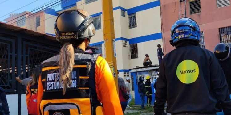 Protección Civil controló incendio en una residencia en el estado Carabobo