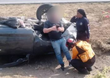 Protección Civil atiende accidente de tránsito en la ARC