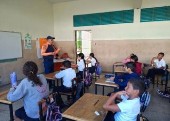 Protección Civil realizó jornada de capacitación en el estado Sucre