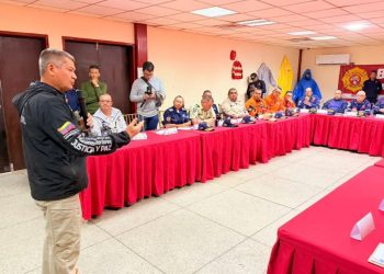 Viceministro de Gestión de Riesgo realizó mesa de trabajo en el estado Zulia