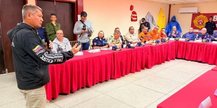 Viceministro de Gestión de Riesgo realizó mesa de trabajo en el estado Zulia