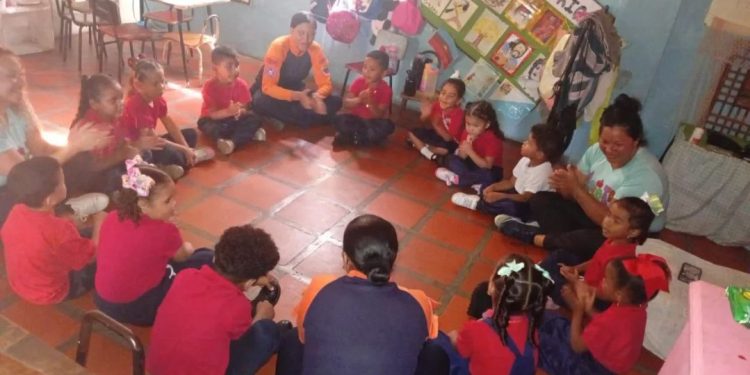 Protección Civil capacitó a la población estudiantil del estado Sucre